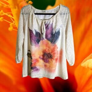 DressBarn XL 3/4 sleeve lined polyester floral woman's casual blouse.